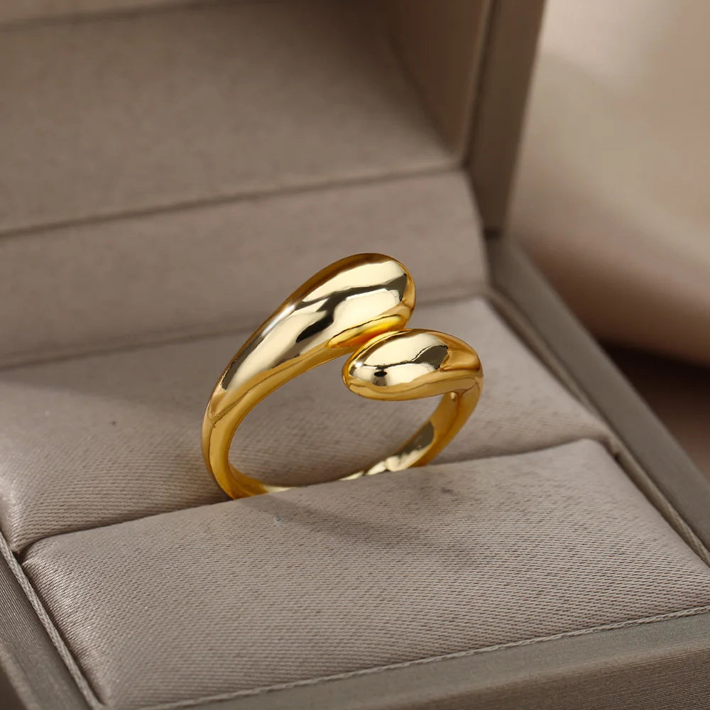 Elegance Ring